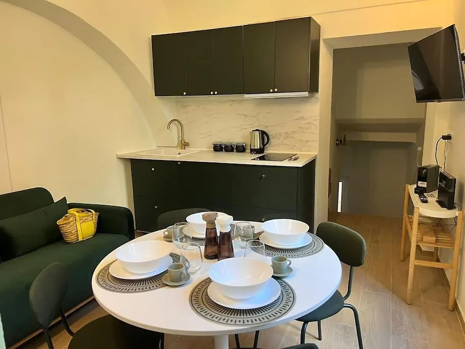 Toffee Palmari 27 - Seven Suites Sanremo Apartment